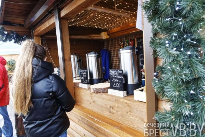 Что почем продавали на «Берестейских санях»?