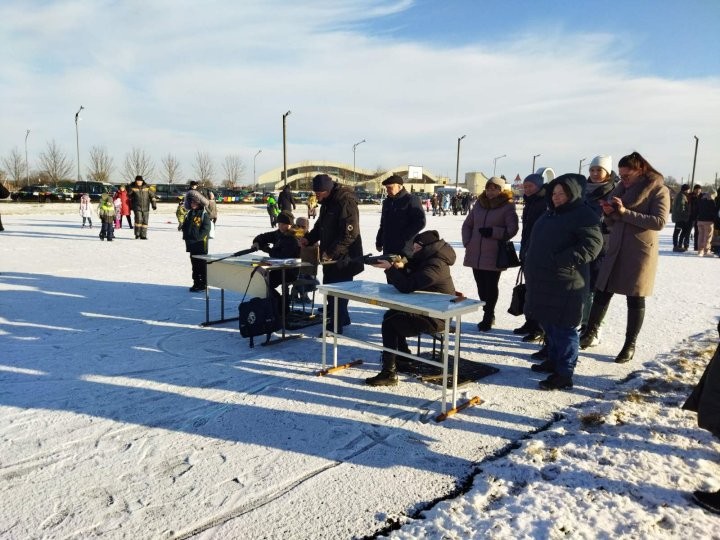 В Каменце прошел открытый чемпионат валенка