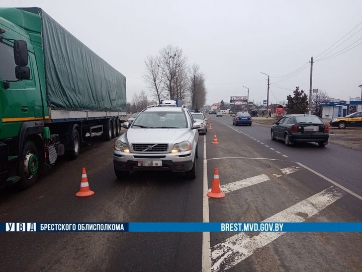 ДТП из трёх автомашин произошло в Пинске