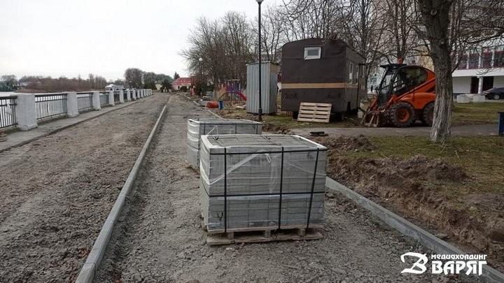 В Пинске реконструируют набережную