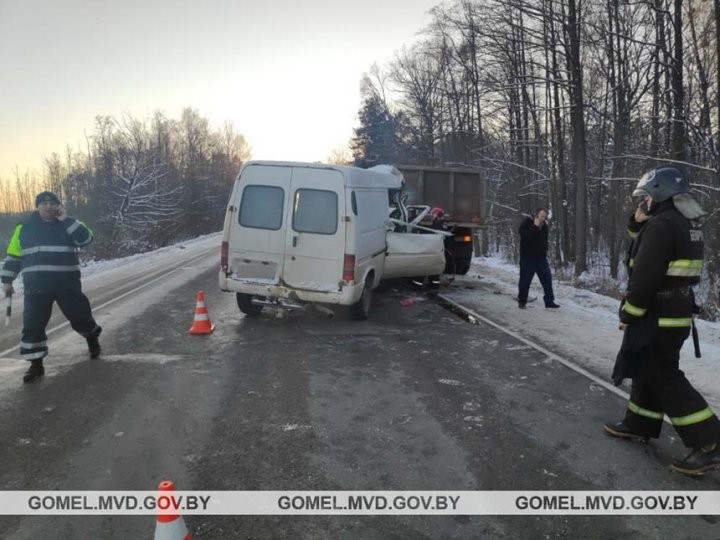 Страшная авария в Гомельской области. Водитель совершил аварию из-за ослепления – погиб его пассажир