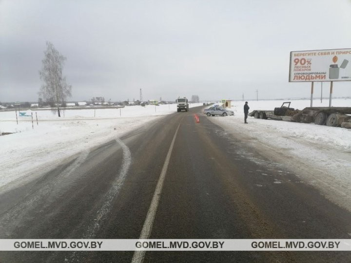 Смертельное ДТП на трассе Р33: КАМАЗ подмял под себя легковушку