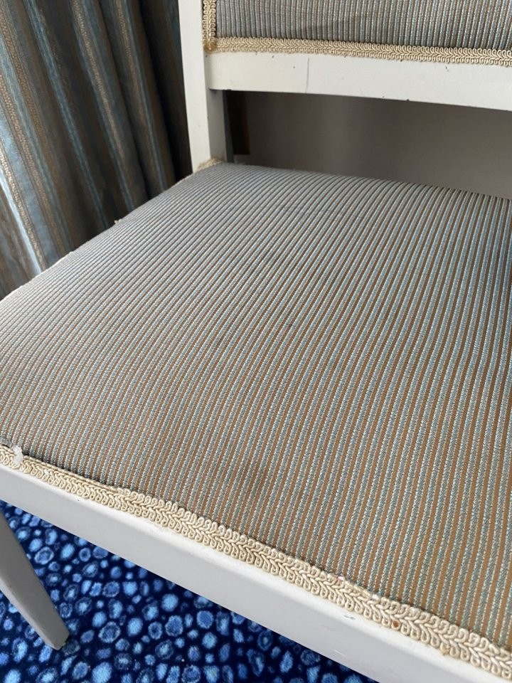 «Заселили в номер 5-звездочного отеля — мы были в тихом ужасе». История отпуска со «все включено» в Турции