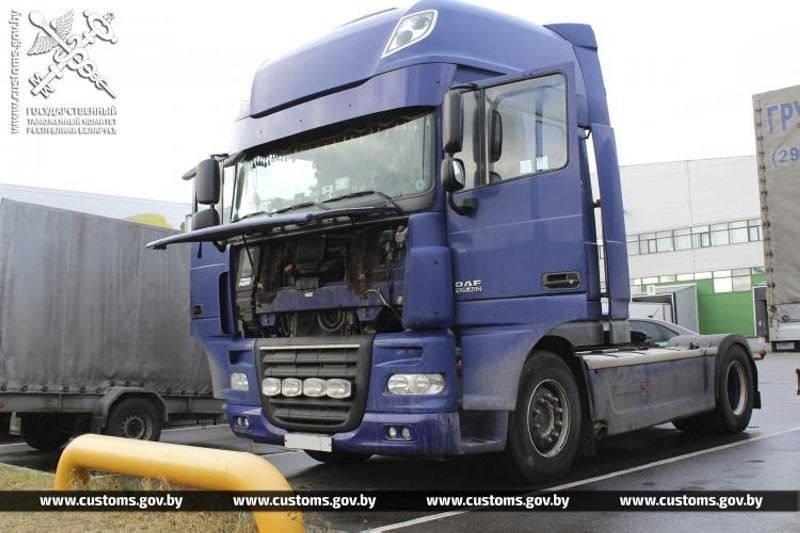 Тягач с видоизмененным VIN изъяли брестские таможенники