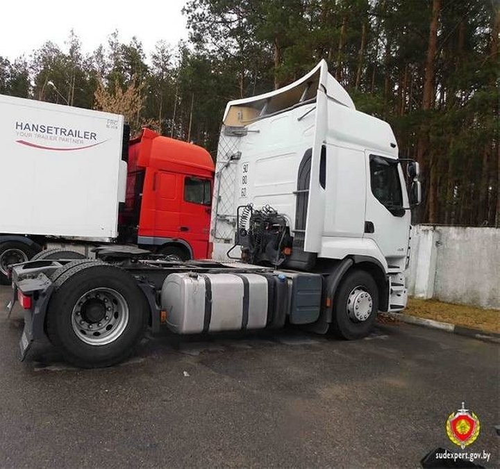 Судебные эксперты исследовали тягач с поддельным VIN