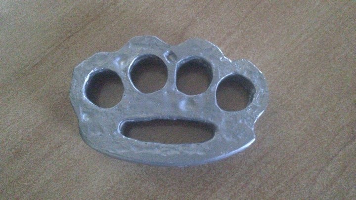 Белорус носил в кармане самодельный кастет, из-за чего стал фигурантом уголовного дела