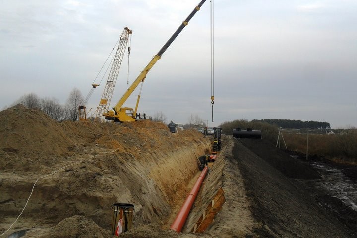 В Пинском районе готовятся установить последний пролет моста через Ясельду