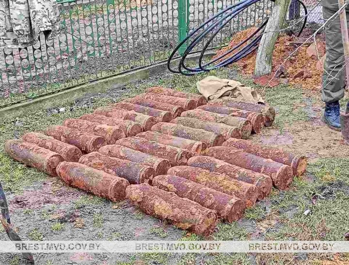 В Барановичах обнаружено 26 артиллерийских снарядов