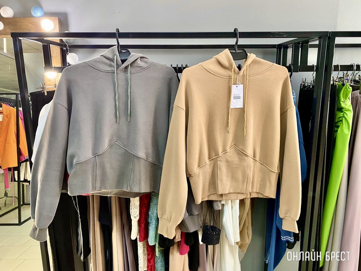 Полная ликвидация женской одежды в магазине «Easy Shop» в Бресте (ТЦ «Клондайк»). Большие скидки на весь ассортимент