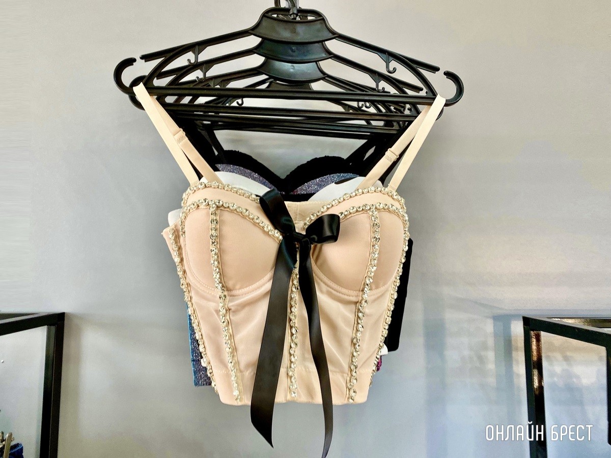 Полная ликвидация женской одежды в магазине «Easy Shop» в Бресте (ТЦ «Клондайк»). Большие скидки на весь ассортимент