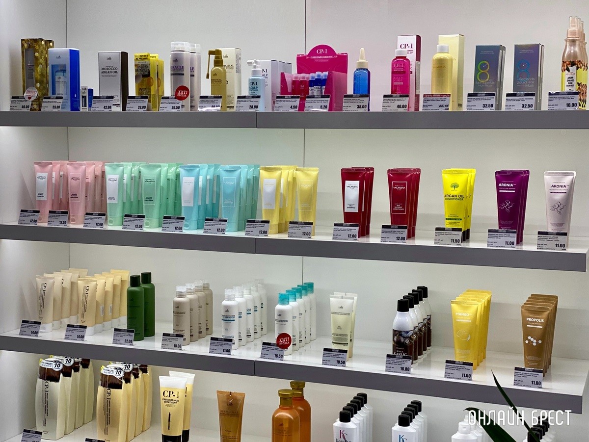 Любимым, милым, нежным! Красивые подарочные наборы с корейской косметикой к 8 марта в магазине «Аньён!» в Бресте