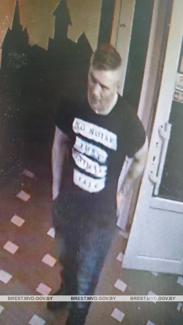 В Бресте милиция устанавливает личности мужчин