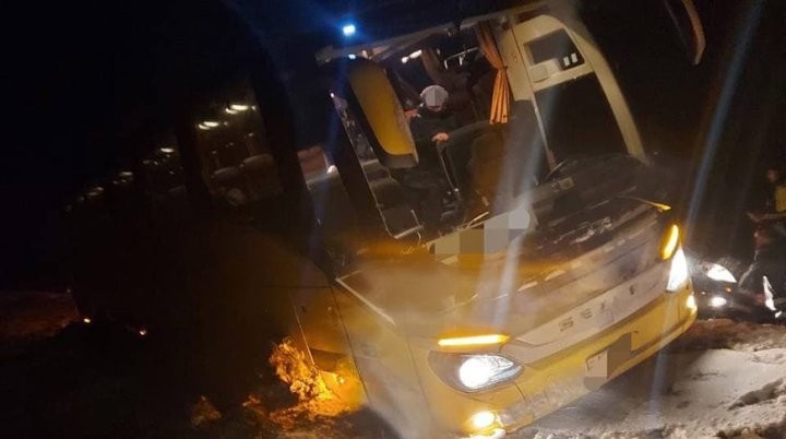 Автобус сообщением Варшава - Минск съехал в кювет в Брестской области