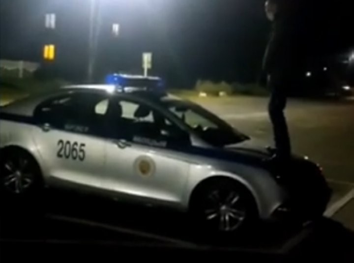 Трем хулиганам из Брестского района дали от 1 до 3 лет колонии за повреждение милицейского авто