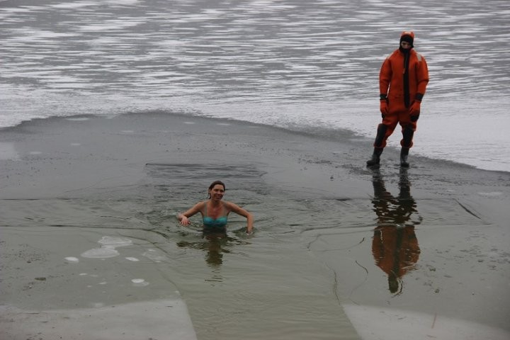 Крещенские купания на водоеме д. Мельники (Малоритский район)