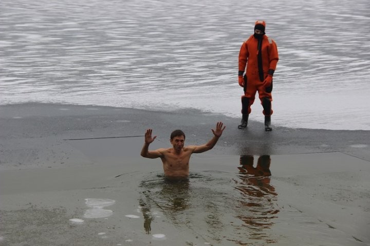 Крещенские купания на водоеме д. Мельники (Малоритский район)