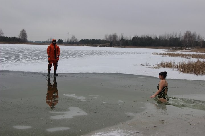 Крещенские купания на водоеме д. Мельники (Малоритский район)
