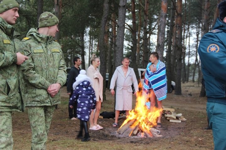Крещенские купания на водоеме д. Мельники (Малоритский район)