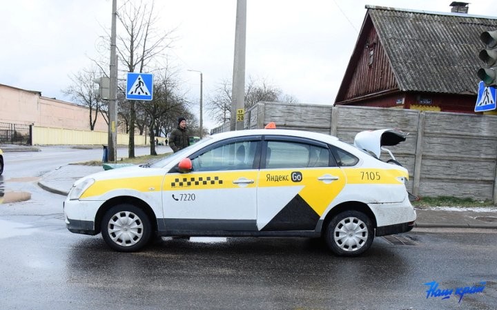 ДТП с участием грузовика и такси произошло в Барановичах