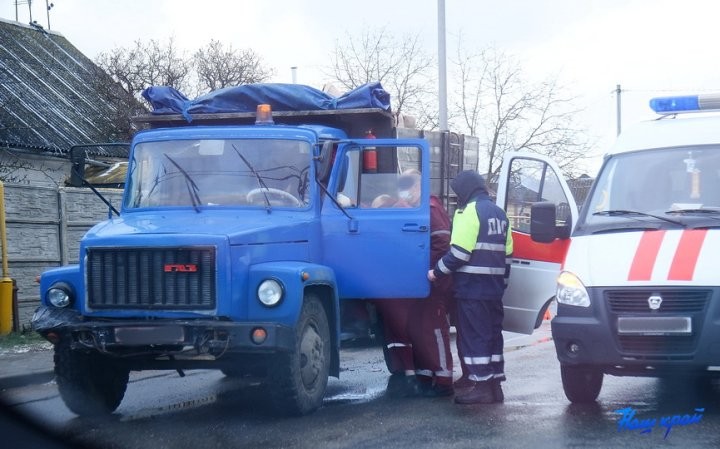 ДТП с участием грузовика и такси произошло в Барановичах