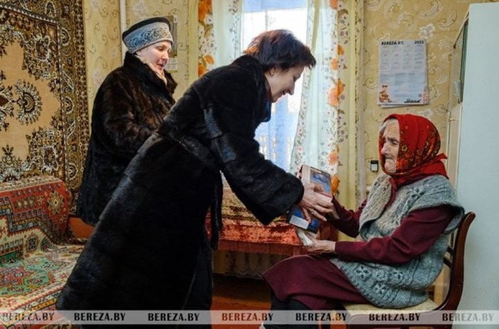 Долгожительница из аг. Кабаки встретила свое 95-летие (Брестская область)
