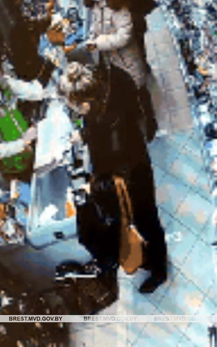 В Бресте ищут посетительницу магазина на Советской