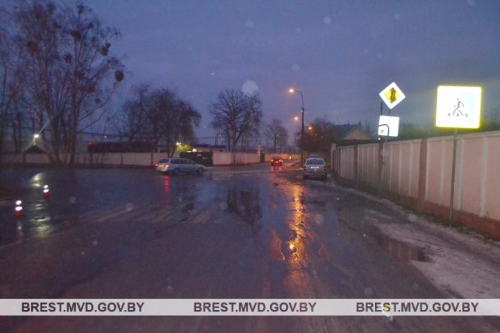 В Бресте на Скрипникова сбили пожилого мужчину
