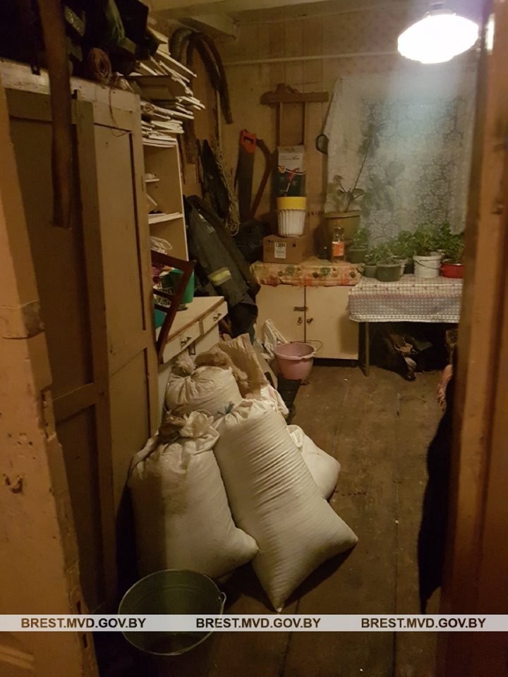 В Березовском районе мужчина вызвал такси и поехал воровать