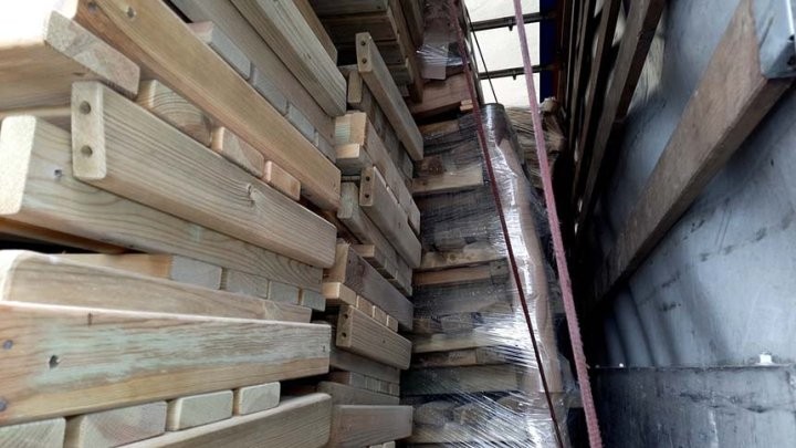 В Польше оштрафовали белоруса. «Транспортники» в потоке увидели, что с грузом что-то не так