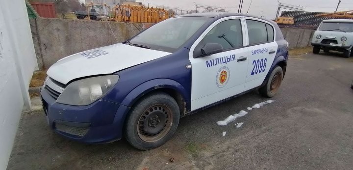 Продается автомобиль милиции. Лот находится в Бресте