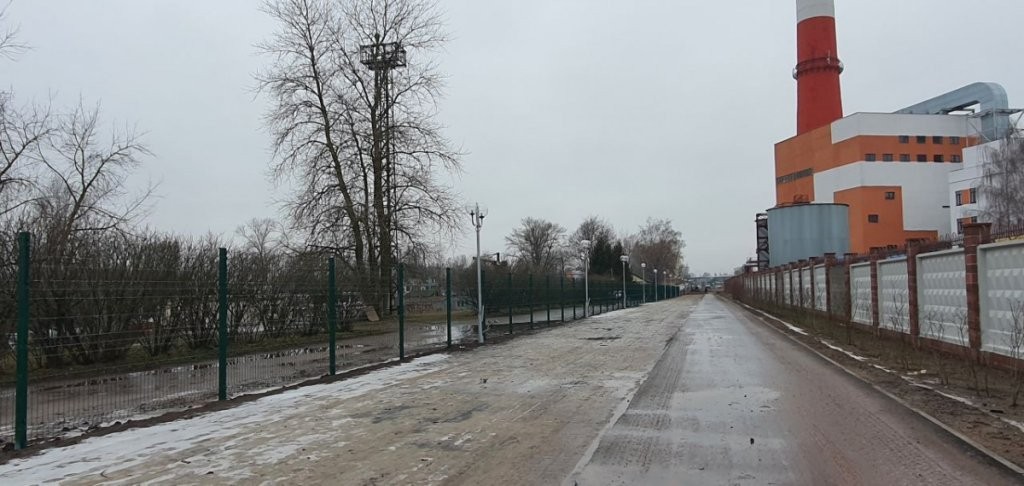 С каждым днем Набережная становится ближе к Брестской крепости