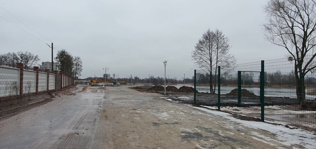 С каждым днем Набережная становится ближе к Брестской крепости