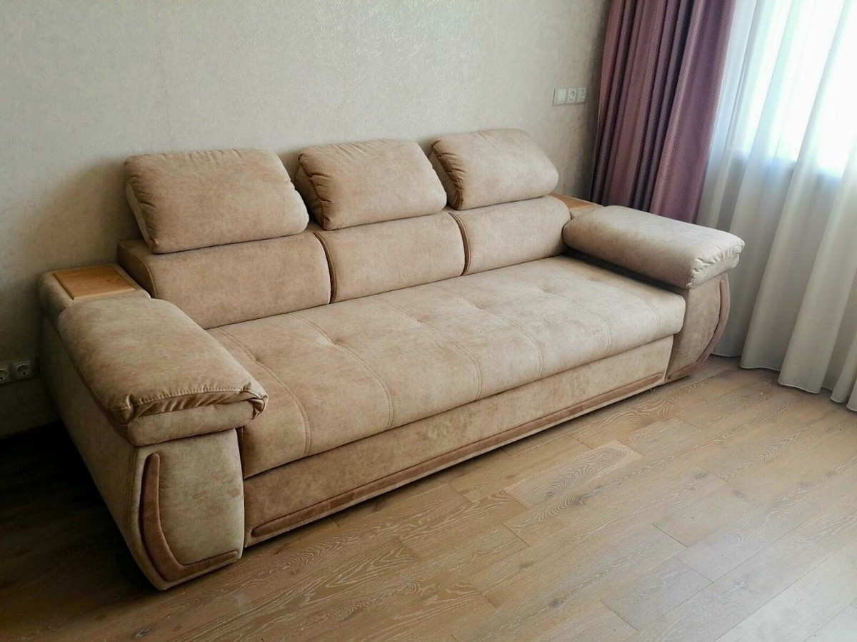 Эти волшебники превращают старые диваны в новые! Фото работ мастерской по реставрации мебели