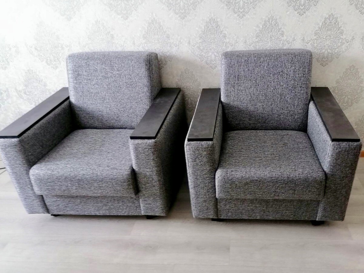 Эти волшебники превращают старые диваны в новые! Фото работ мастерской по реставрации мебели