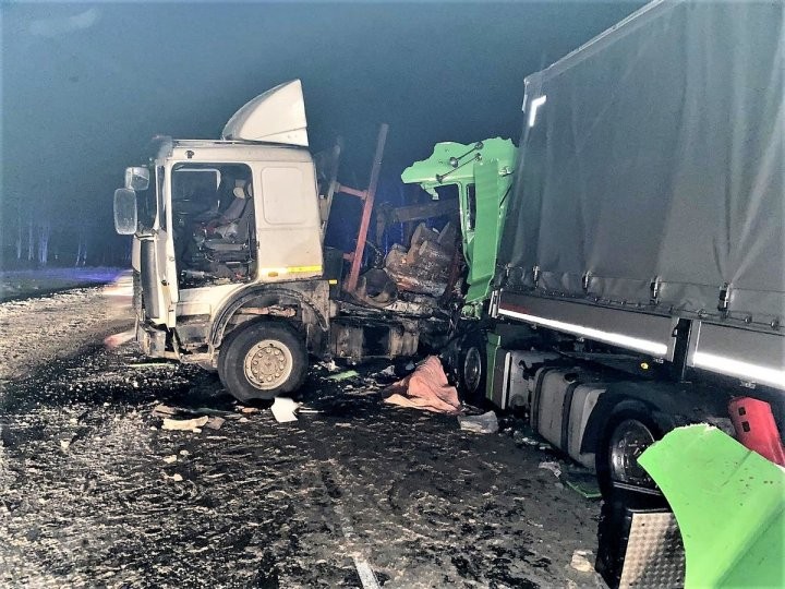 Водитель фуры из Бреста погиб в ДТП