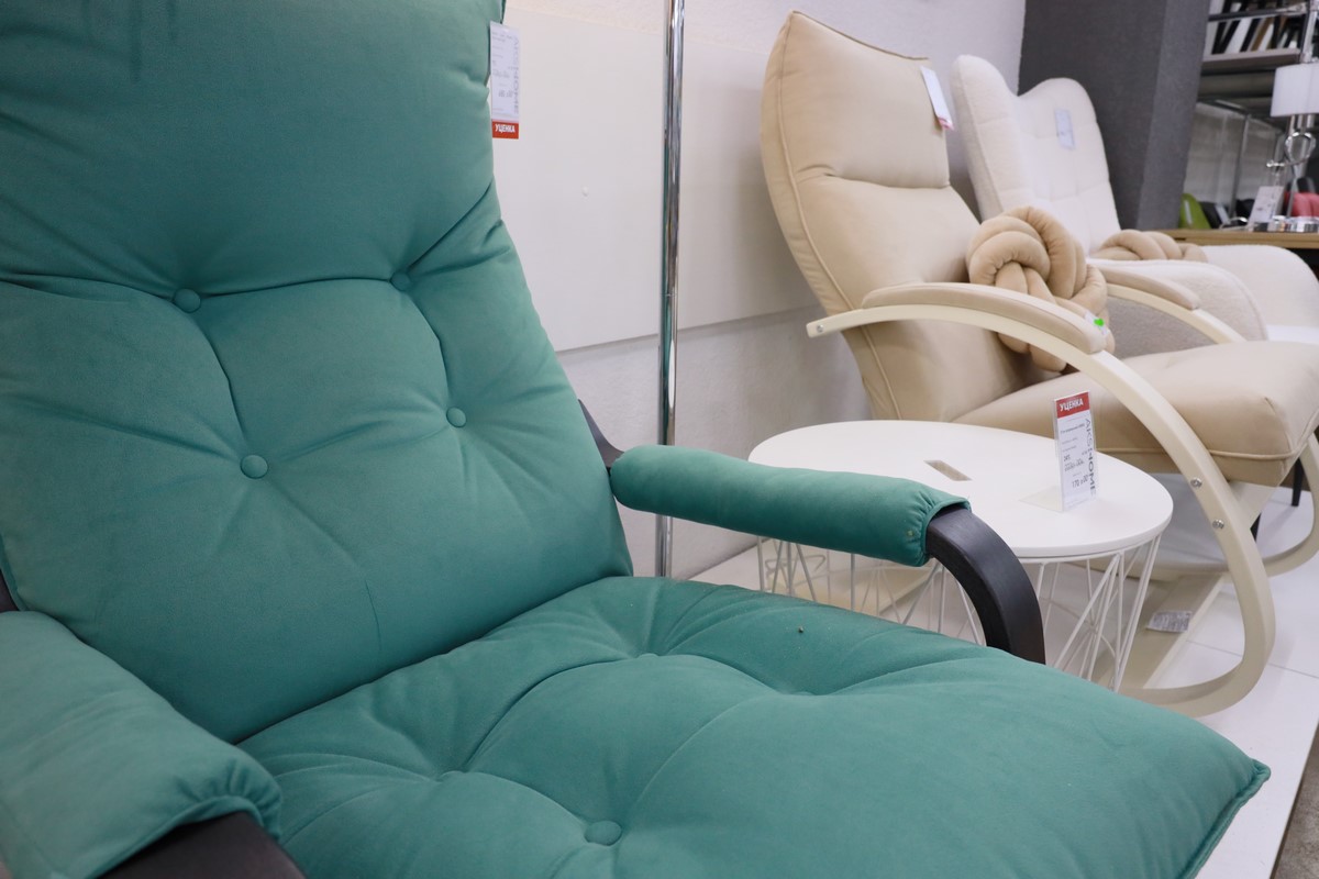 Большой выбор уцененных товаров для дома c выгодой до 70% в дискаунтере мебели «AksHome» на Вычулках!