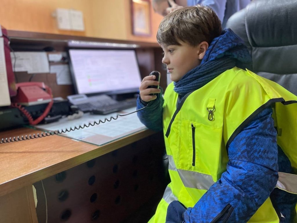 В Бресте дети останавливали водителей и проверяли документы 