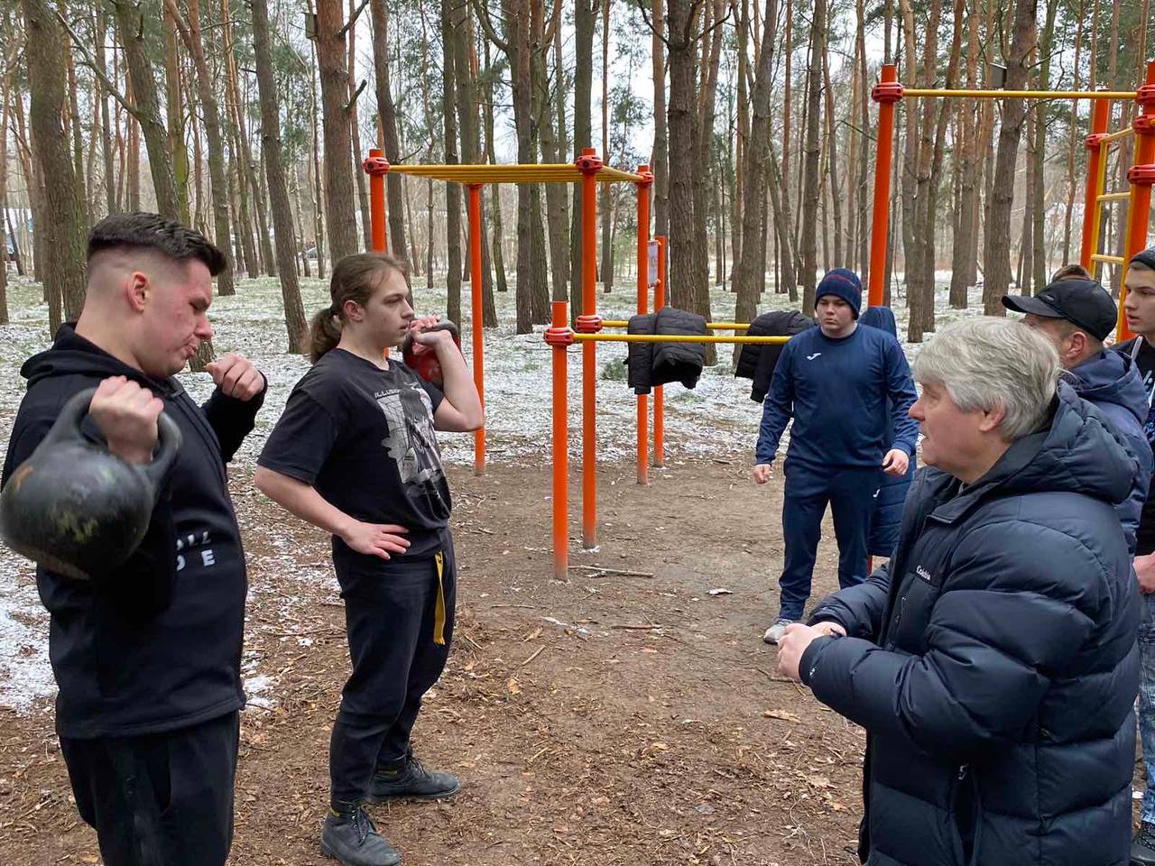 Масленичные гулянья проходят в парке Воинов-интернационалистов в Бресте