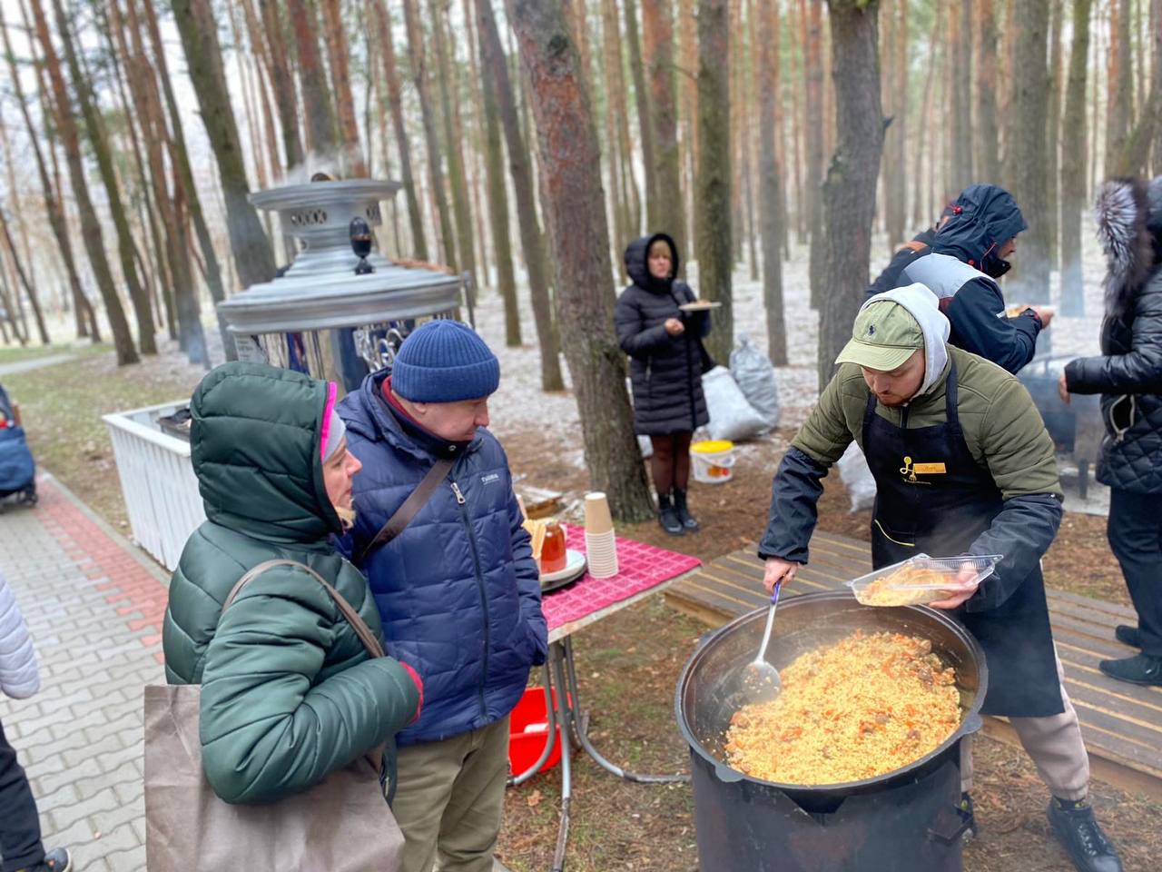 Масленичные гулянья проходят в парке Воинов-интернационалистов в Бресте