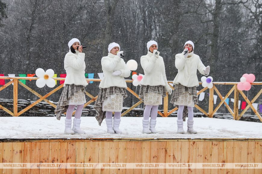 В «Беловежской пуще» Деда Мороза проводили в Антарктиду