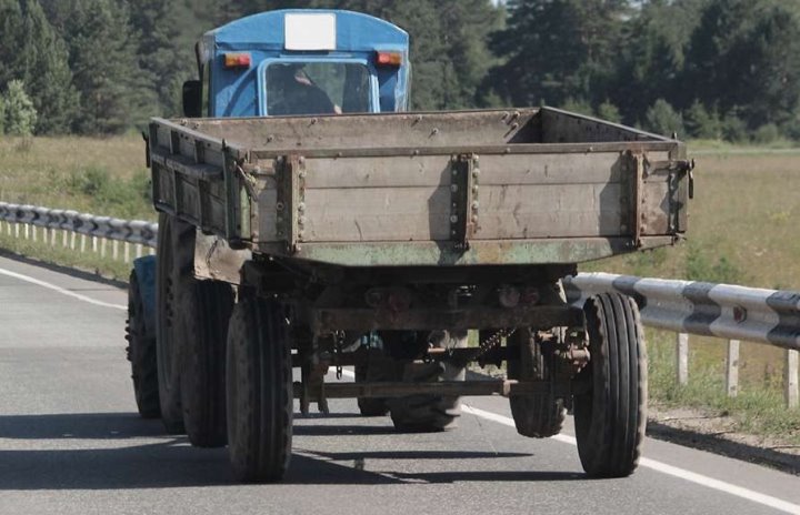 «Нужна предоплата на лечение тёщи». Белоруска поверила продавцу трактора и потеряла крупную сумму денег