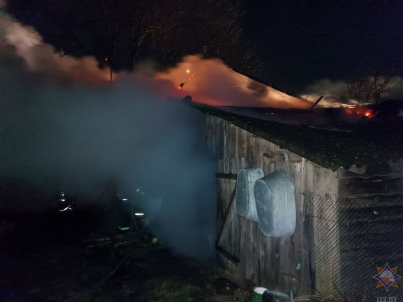  Пинском районе курсант Военной академии спас мужчину на пожаре