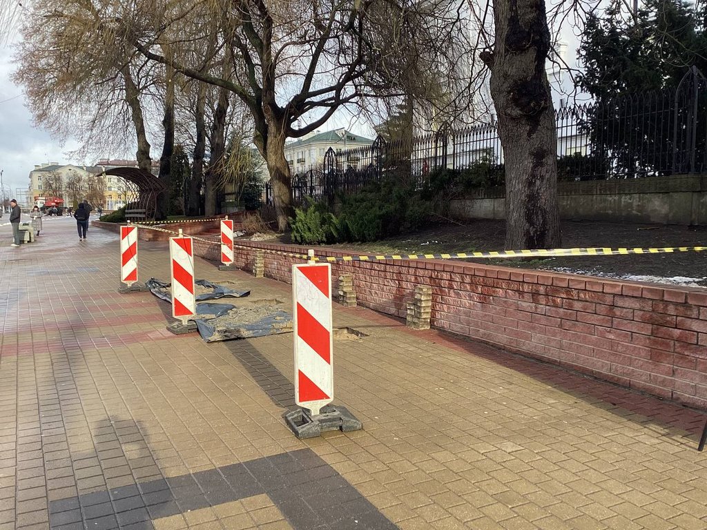 В Бресте продолжается благоустройство остановок