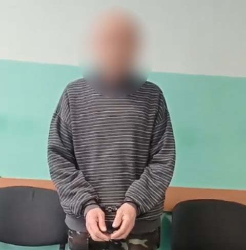 Напал у дверей квартиры. В Гродно мужчина зарезал родственницу в подъезде
