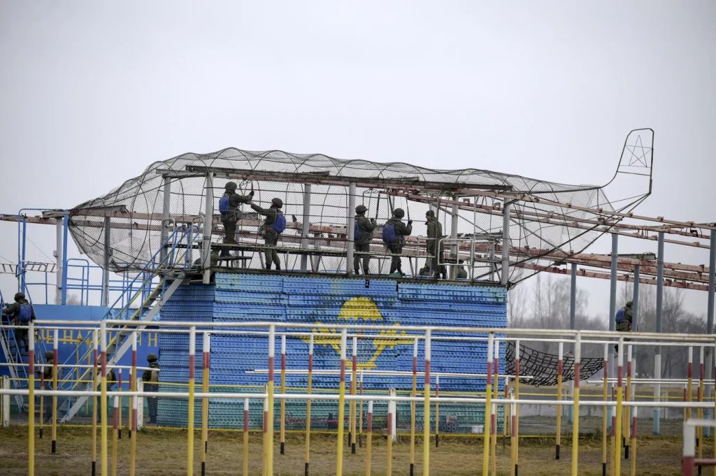 Боевая подготовка десантников в Бресте глазами западных журналистов