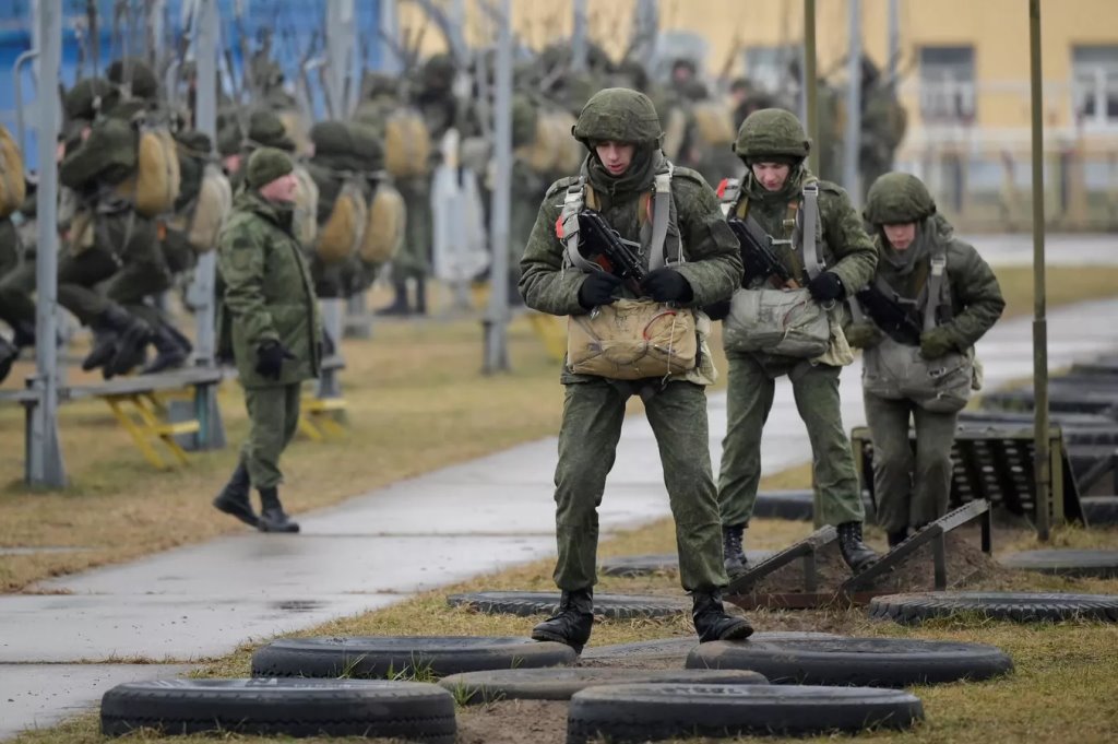 Боевая подготовка десантников в Бресте глазами западных журналистов