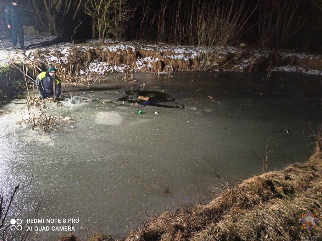 В Жабинковском районе утонули два маленьких брата