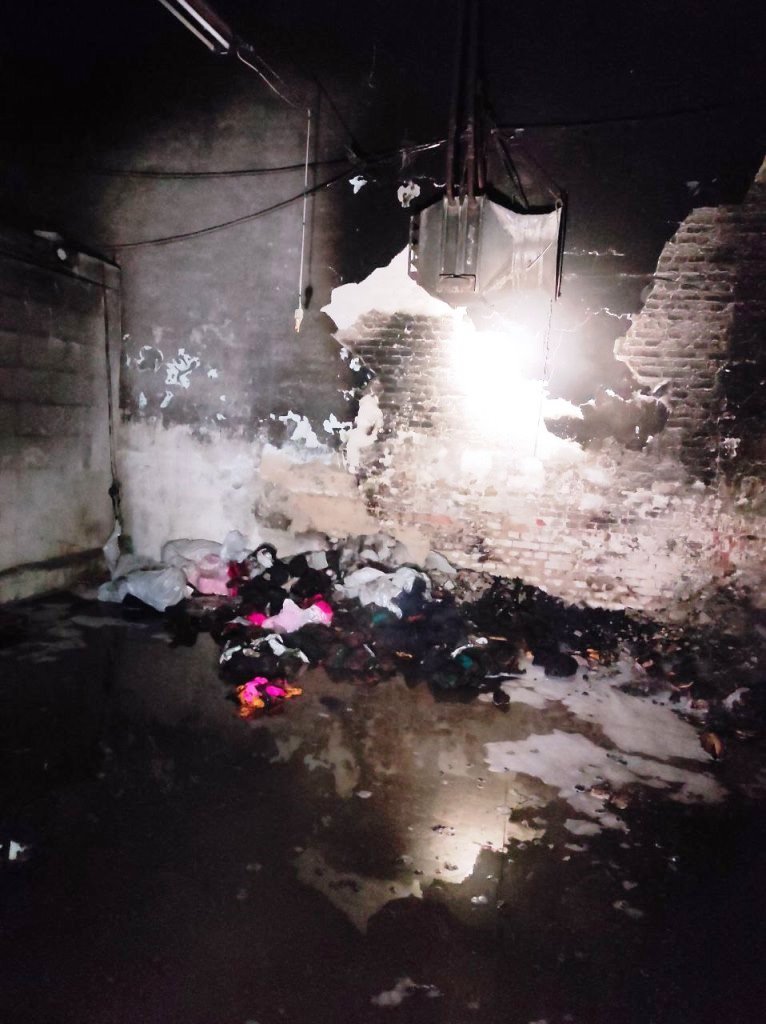 Склад товарной пряжи горел в Пинске