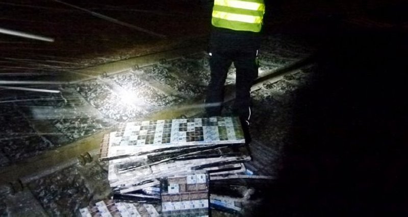 В Тересполе обнаружили крупные партии контрабандных сигарет