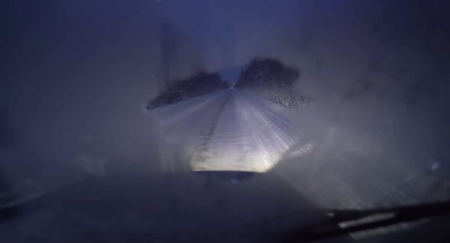 Как заводят автомобиль в минус 50°C. Видео из Якутии